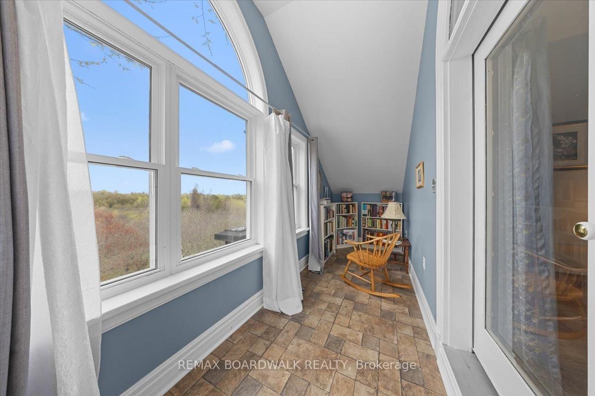 2464 Scrivens Drive • Metcalfe, ON photo 33
