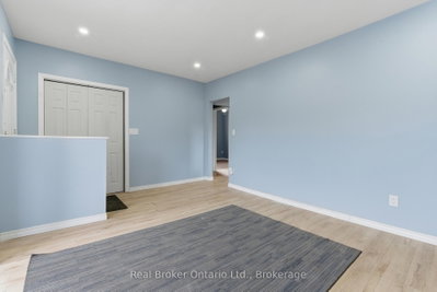880 Lawrence Hamilton,ON L8K 2A3 — Photo 12