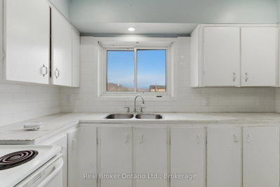 880 Lawrence Hamilton,ON L8K 2A3 — Photo 18