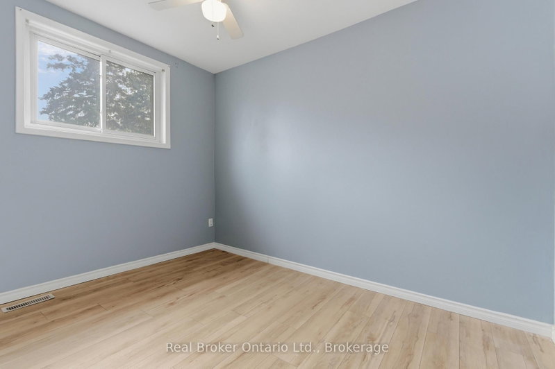 880 Lawrence Hamilton,ON L8K 2A3 — Photo 22