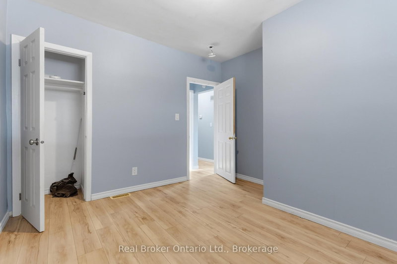880 Lawrence Hamilton,ON L8K 2A3 — Photo 25