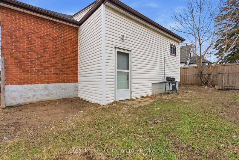 880 Lawrence Hamilton,ON L8K 2A3 — Photo 27
