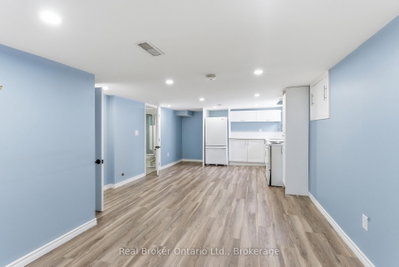 880 Lawrence Hamilton,ON L8K 2A3 — Photo 29