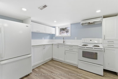 880 Lawrence Hamilton,ON L8K 2A3 — Photo 30