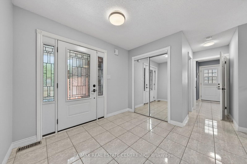 111 Hume Drive