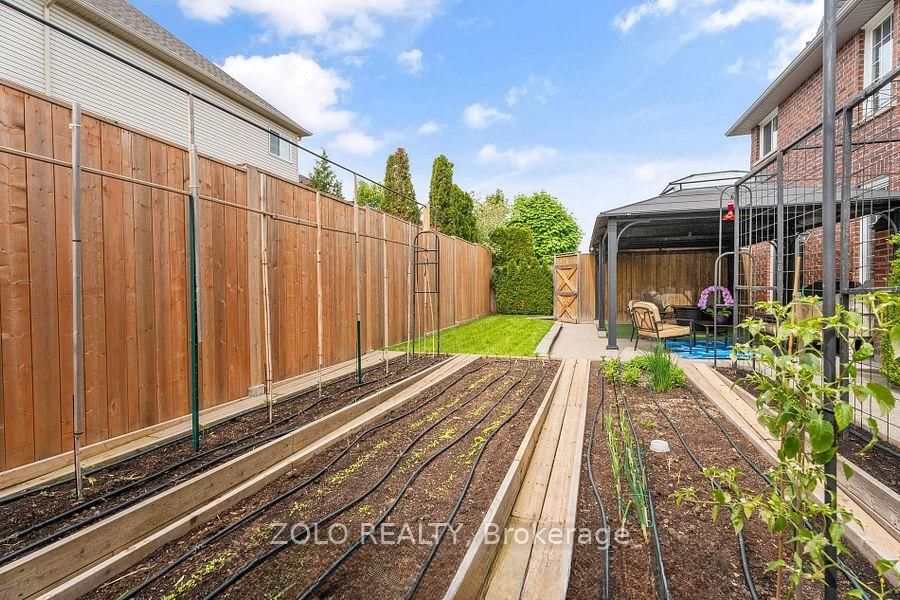 42 Vinifera Drive • Grimsby, ON photo 39