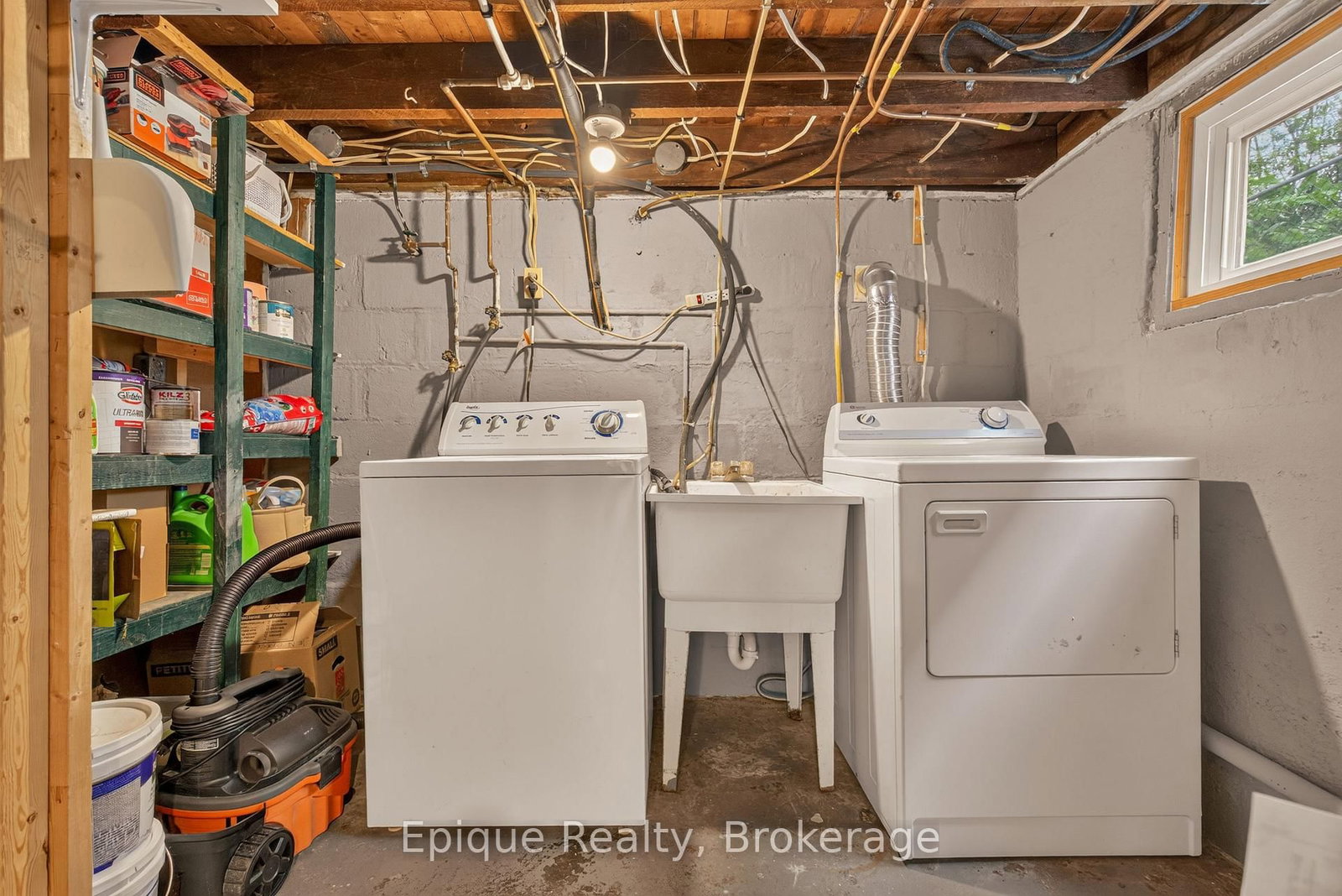 93 S Graham Avenue • Hamilton, ON photo 28