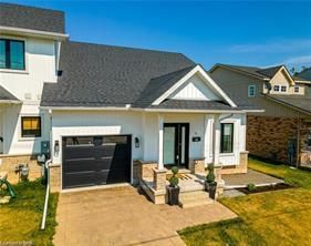8 King Street • Fort Erie, ON photo 1