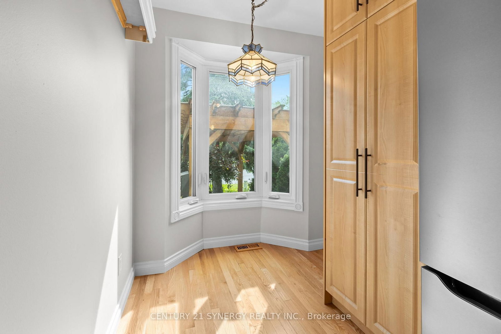 1626 Prestwick Drive • Orleans, ON photo 8