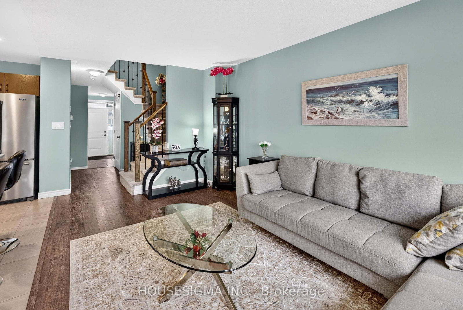 390 Buckthorn Drive • Kingston, ON photo 3