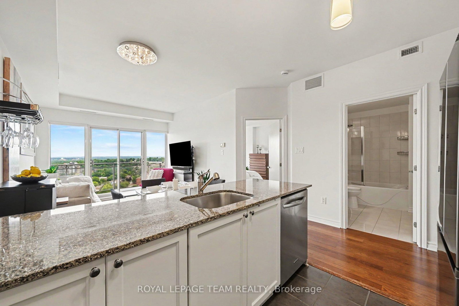 70 Landry Street • #1806 • Ottawa, ON photo 14