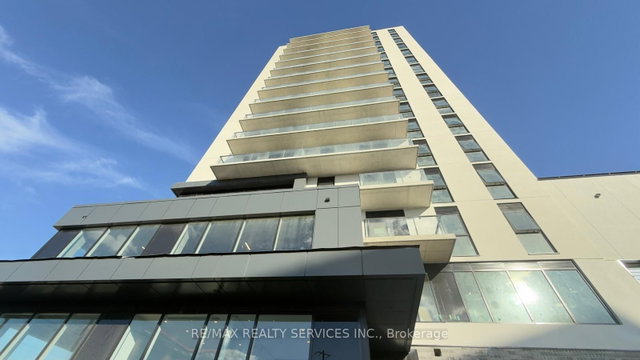 1403 - 33 Erie Avenue