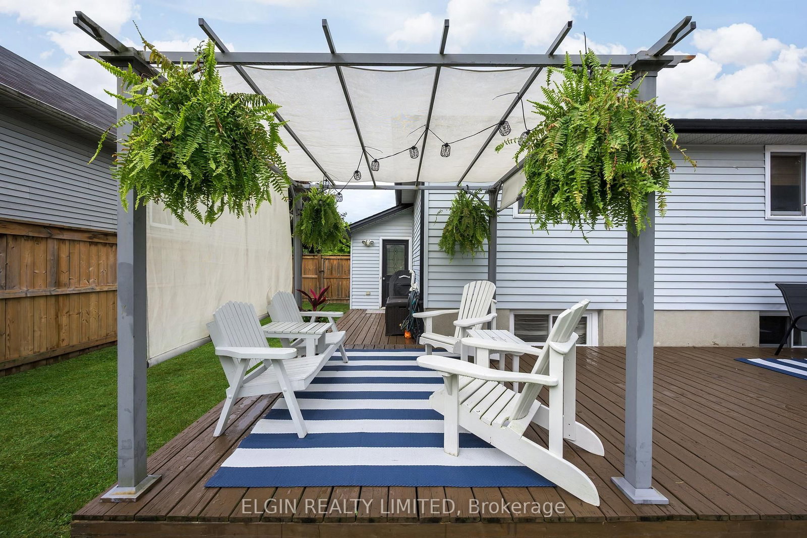 309 Frances Street • Central Elgin, ON photo 6