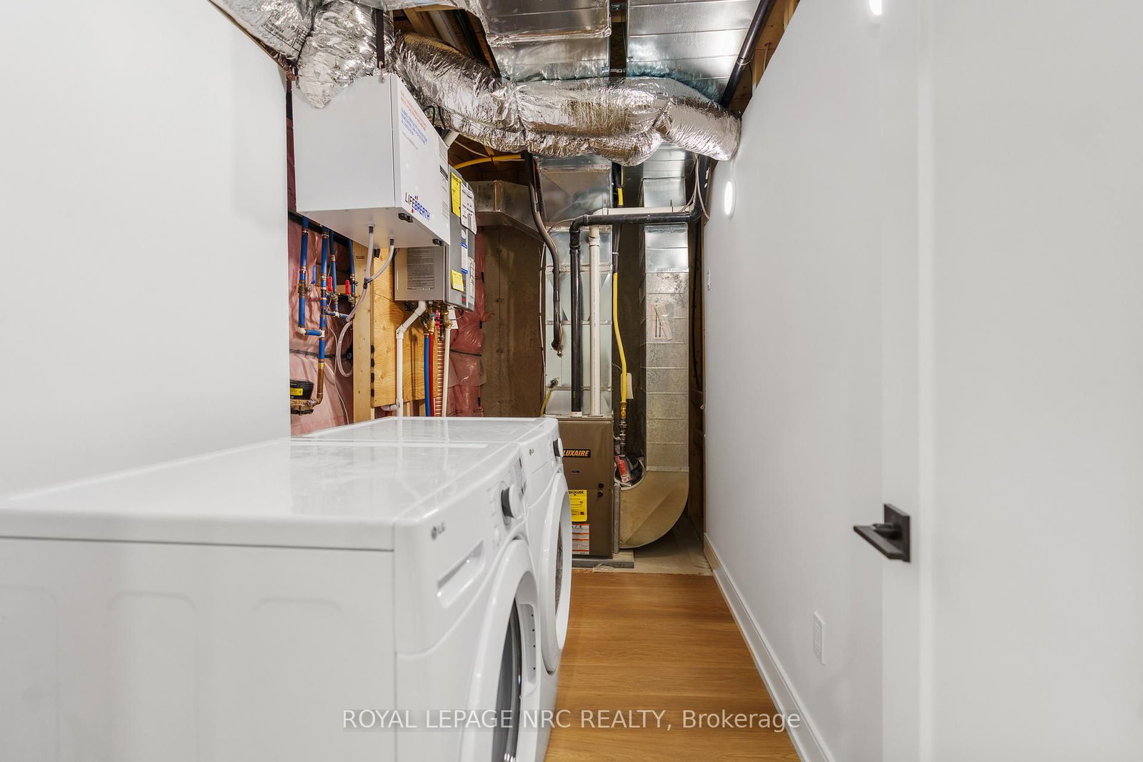 7386 Splendour Drive • Niagara Falls, ON photo 29