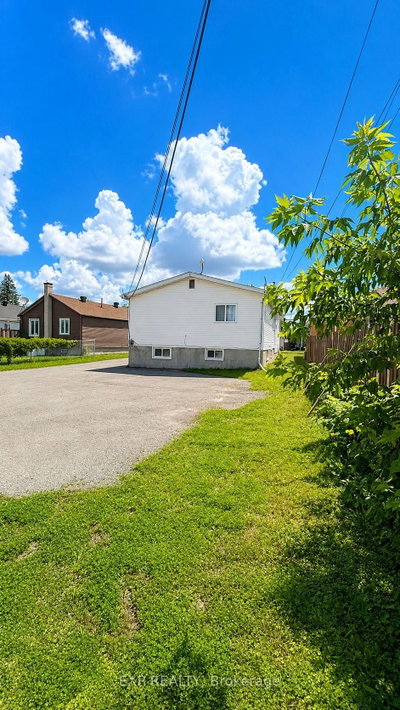 466-468 Catherine Street • Hawkesbury, ON photo 6