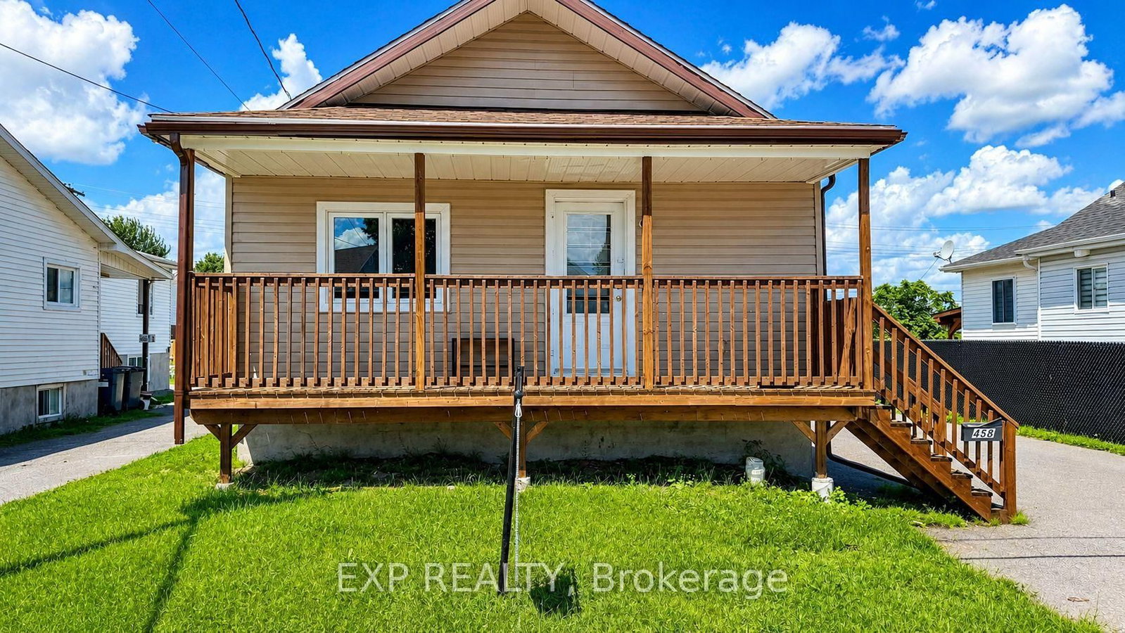 458 Catherine Street • Hawkesbury, ON photo 1