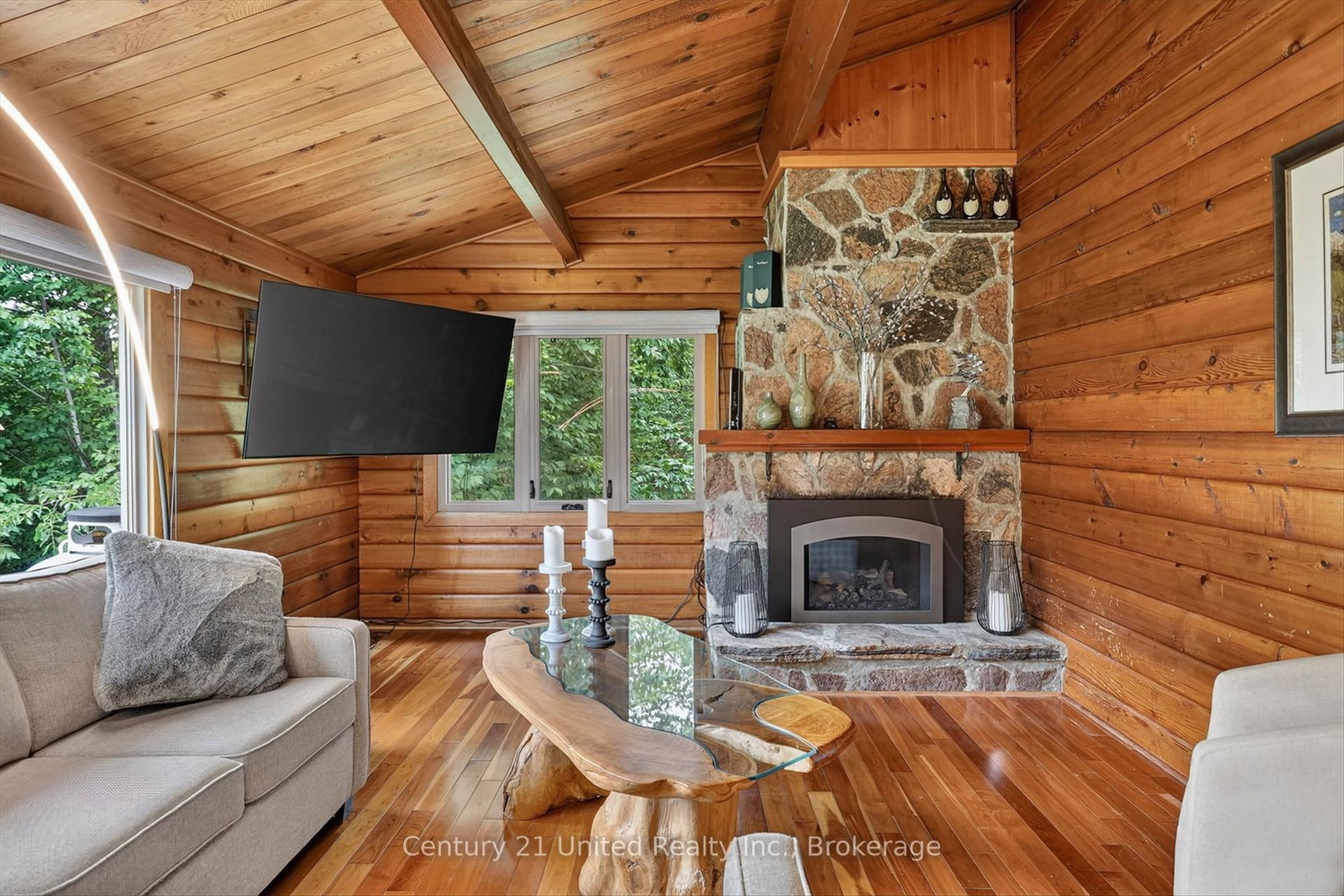 3400 Juniper Point Road • Selwyn, ON photo 15