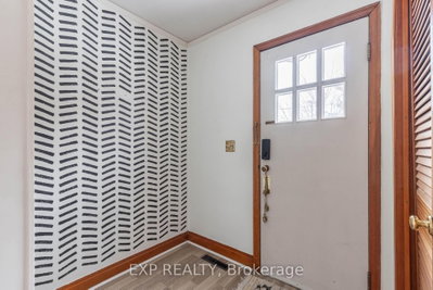 412 South Pelham Road • Welland, ON photo 4