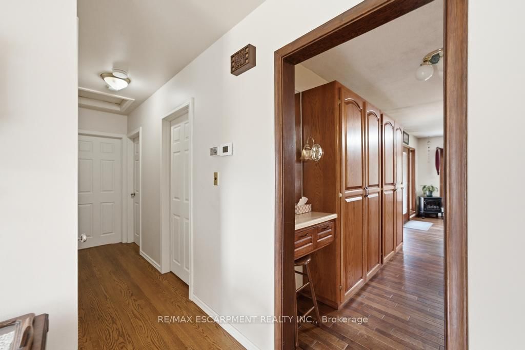 41 Oriole Crescent • Grimsby, ON photo 5