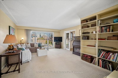 5 Cortina Crescent • Hamilton, ON photo 5