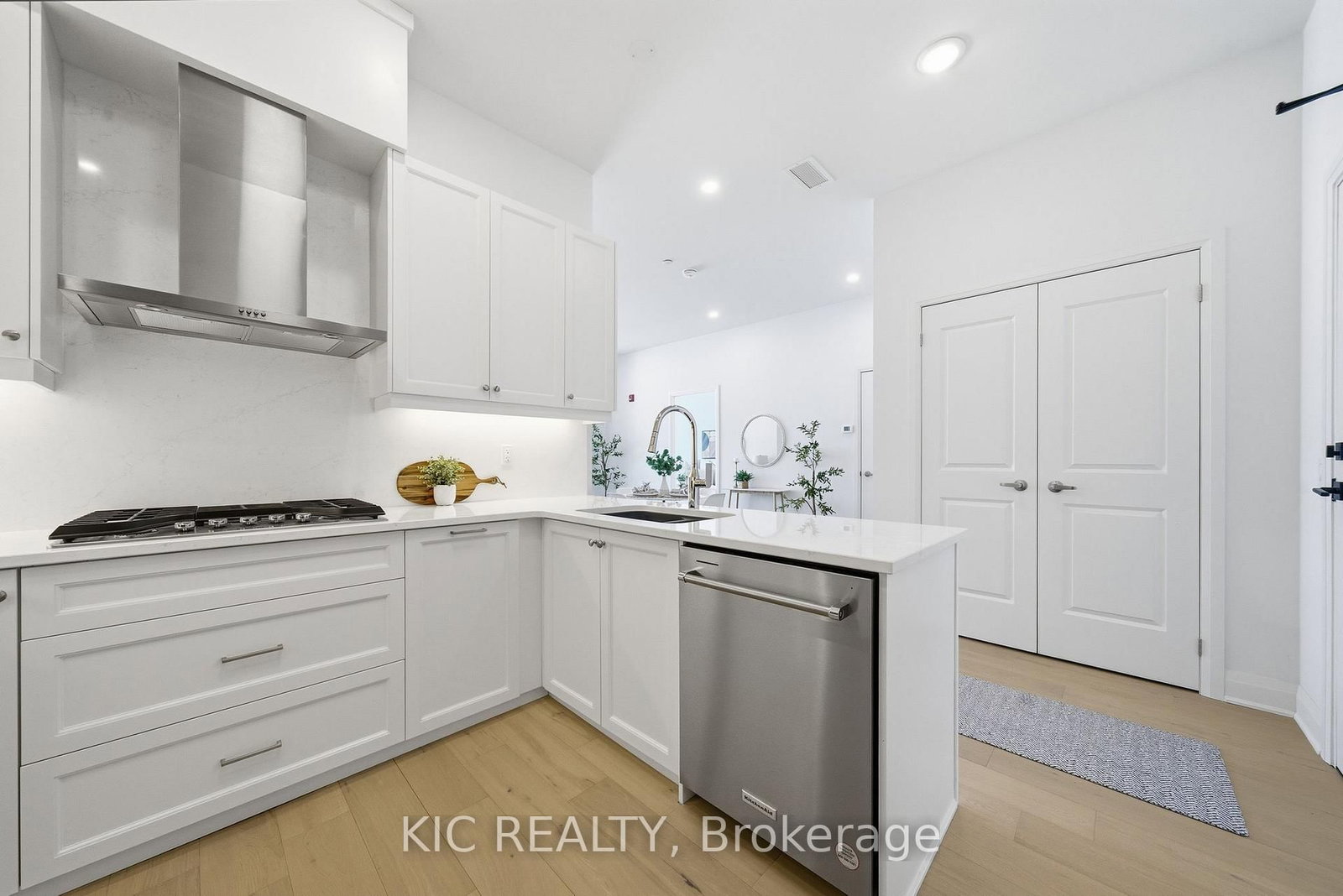 99 Louisa Street • #210 • Kawartha Lakes, ON photo 14