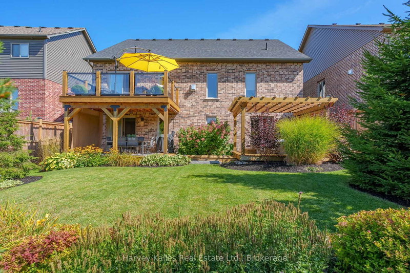 5 Braeside Crescent