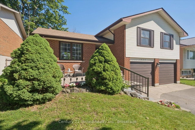 1824 Mapleridge Drive