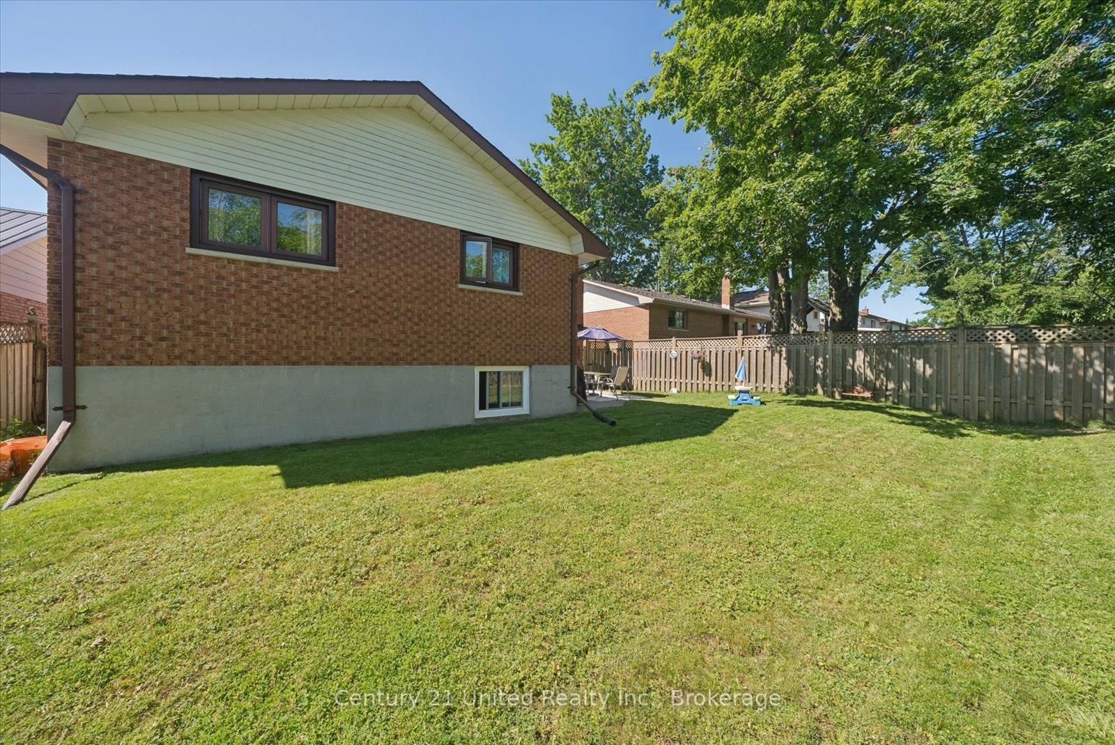 1824 Mapleridge Drive • Peterborough, ON photo 39