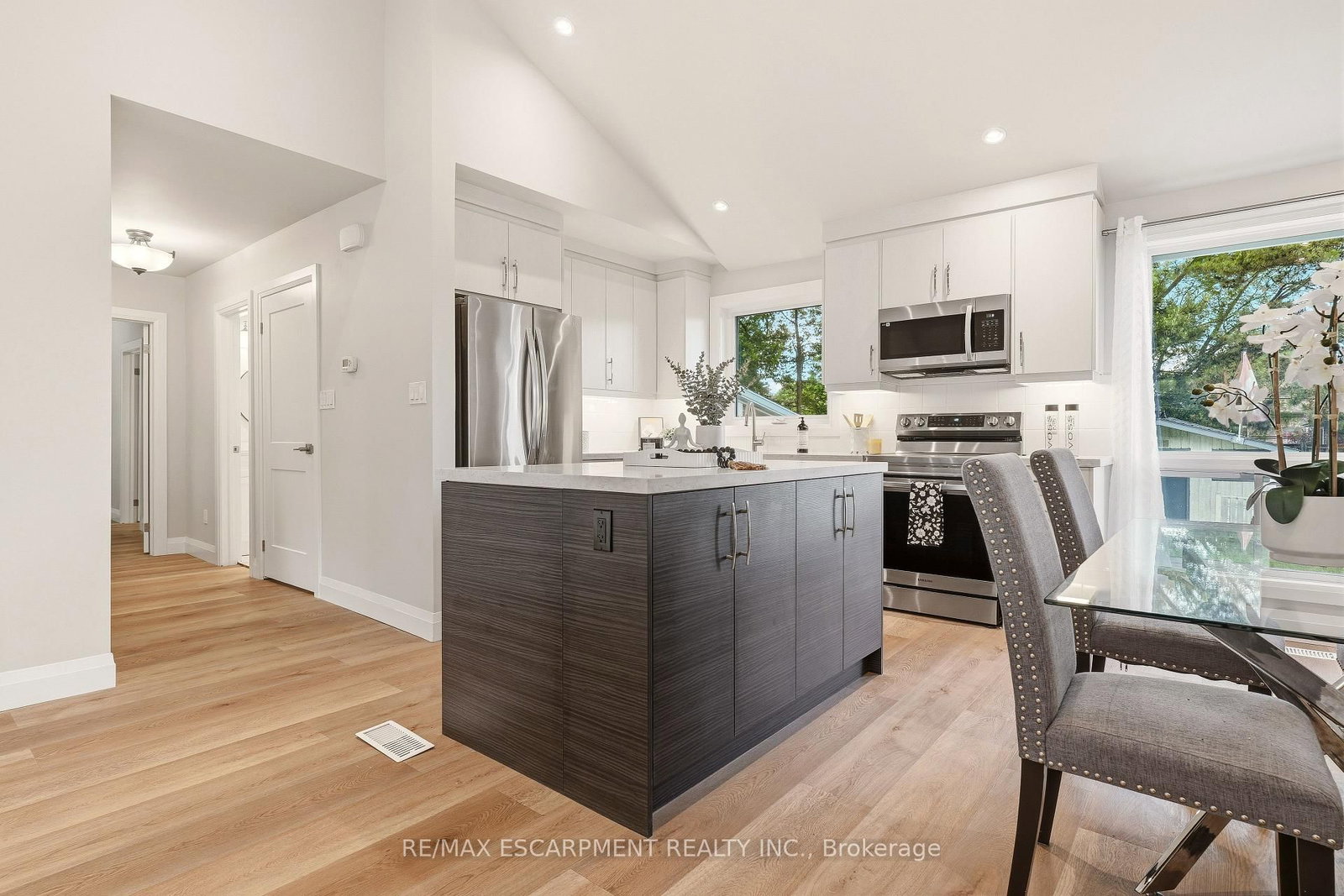 99 Byron Avenue • Hamilton, ON photo 16