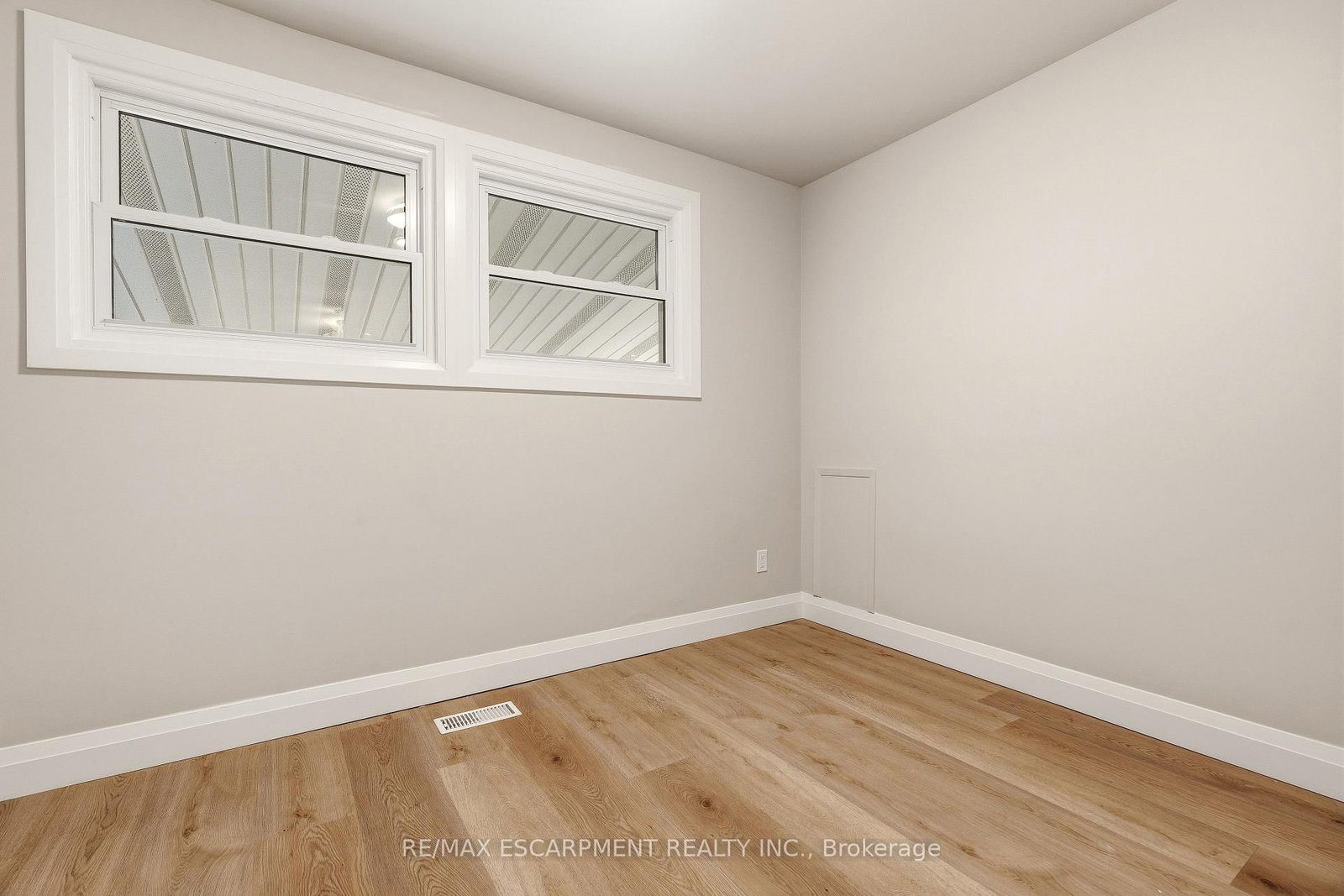 99 Byron Avenue • Hamilton, ON photo 18