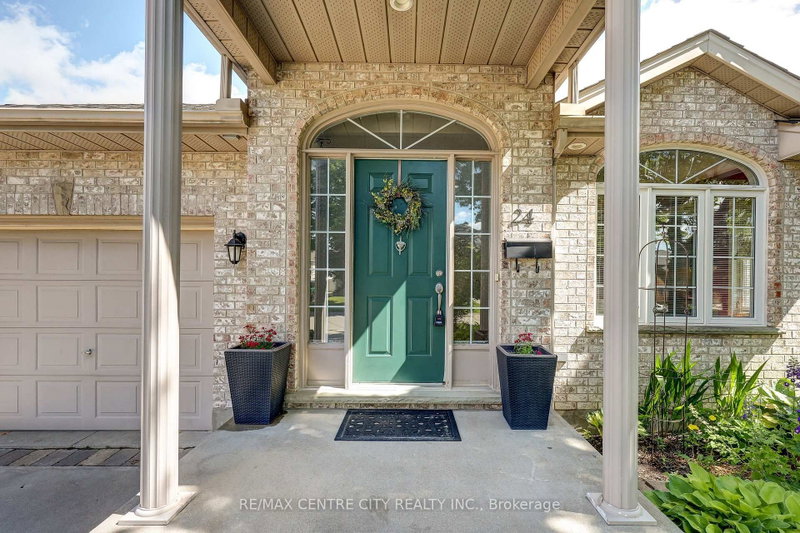 24 Schreyer Drive