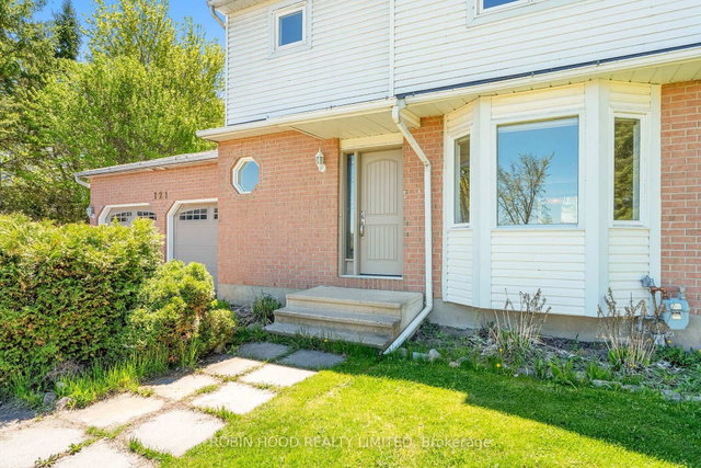 121 Porcupine Trail