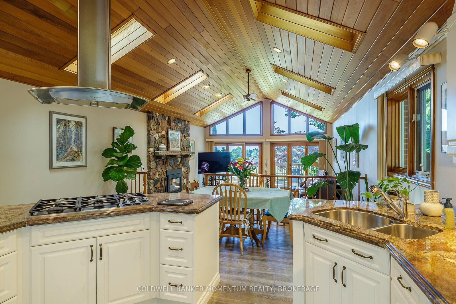 18 Pancake Lane • Pelham, ON photo 11