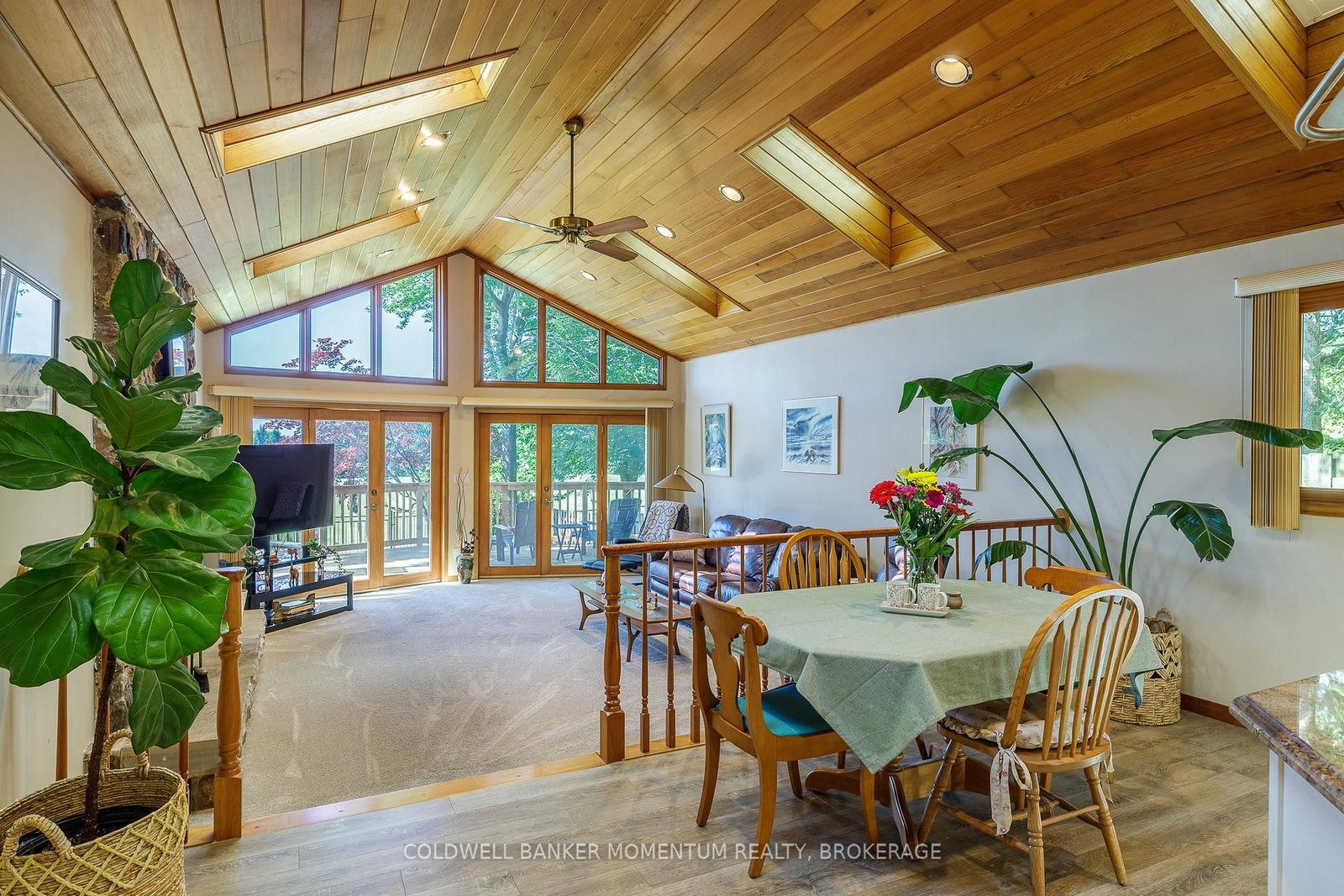 18 Pancake Lane • Pelham, ON photo 15