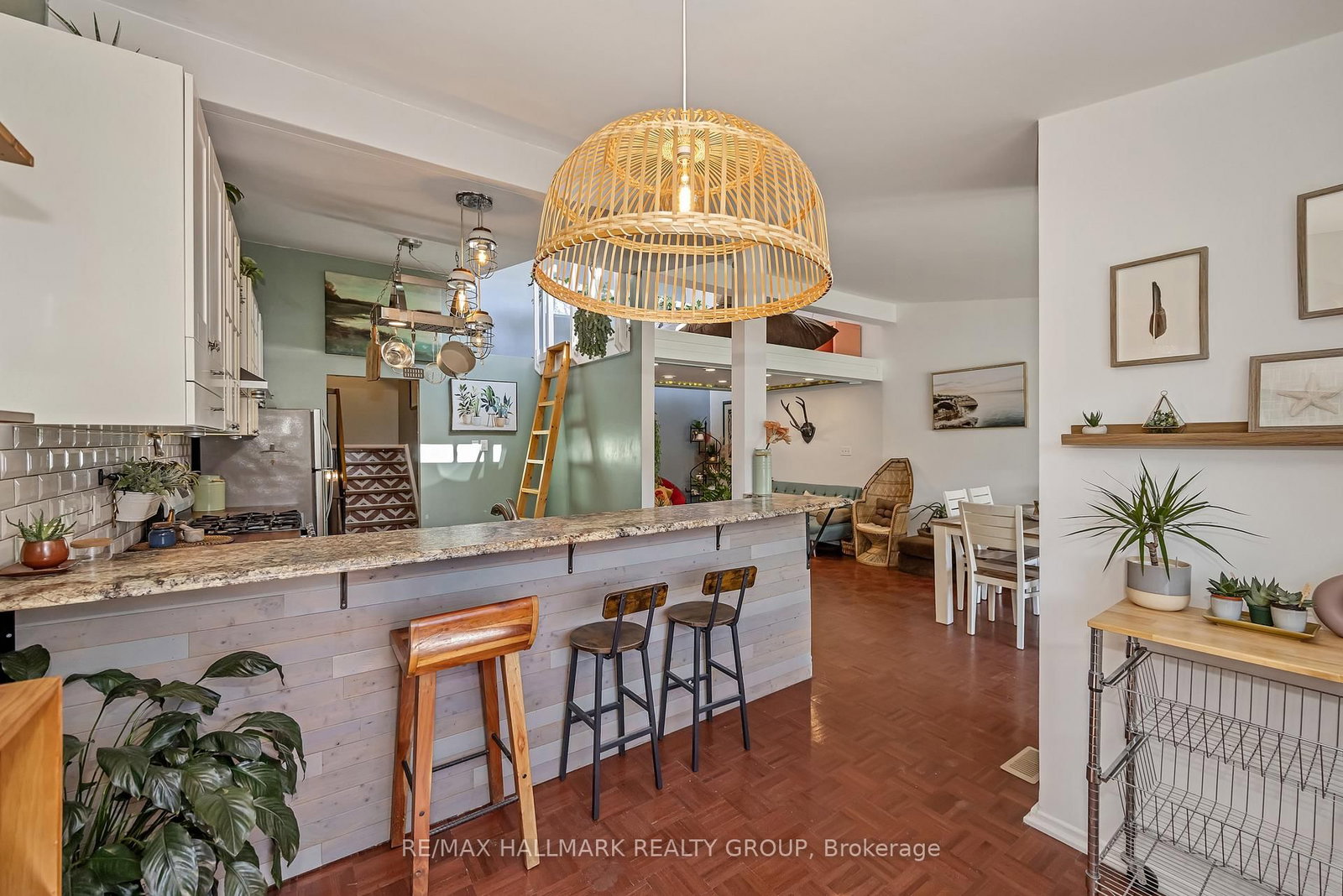 35 Benlea Drive • Ottawa, ON photo 13