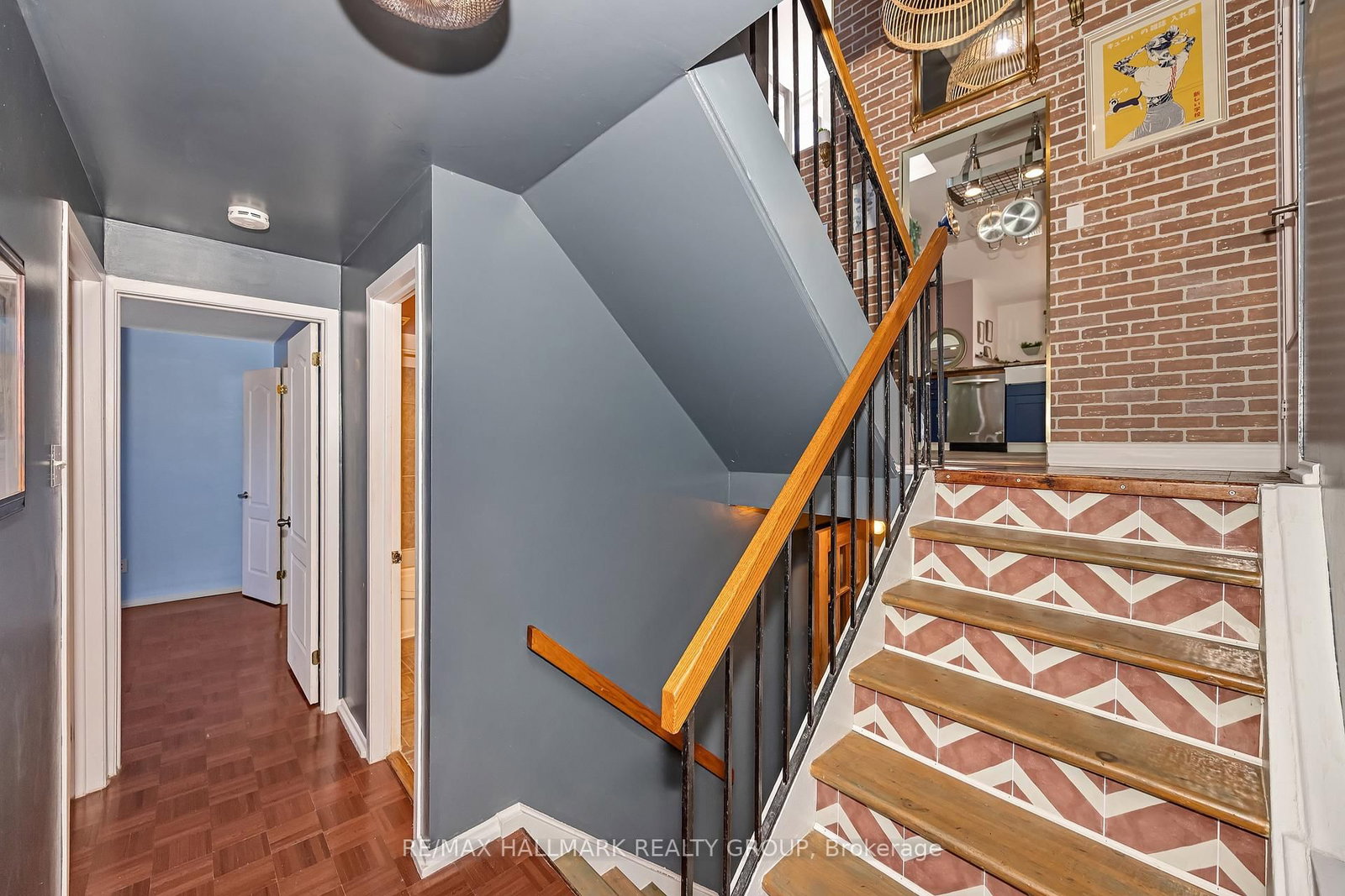 35 Benlea Drive • Ottawa, ON photo 27