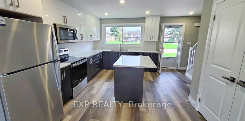 162 - 44 Berkley Drive