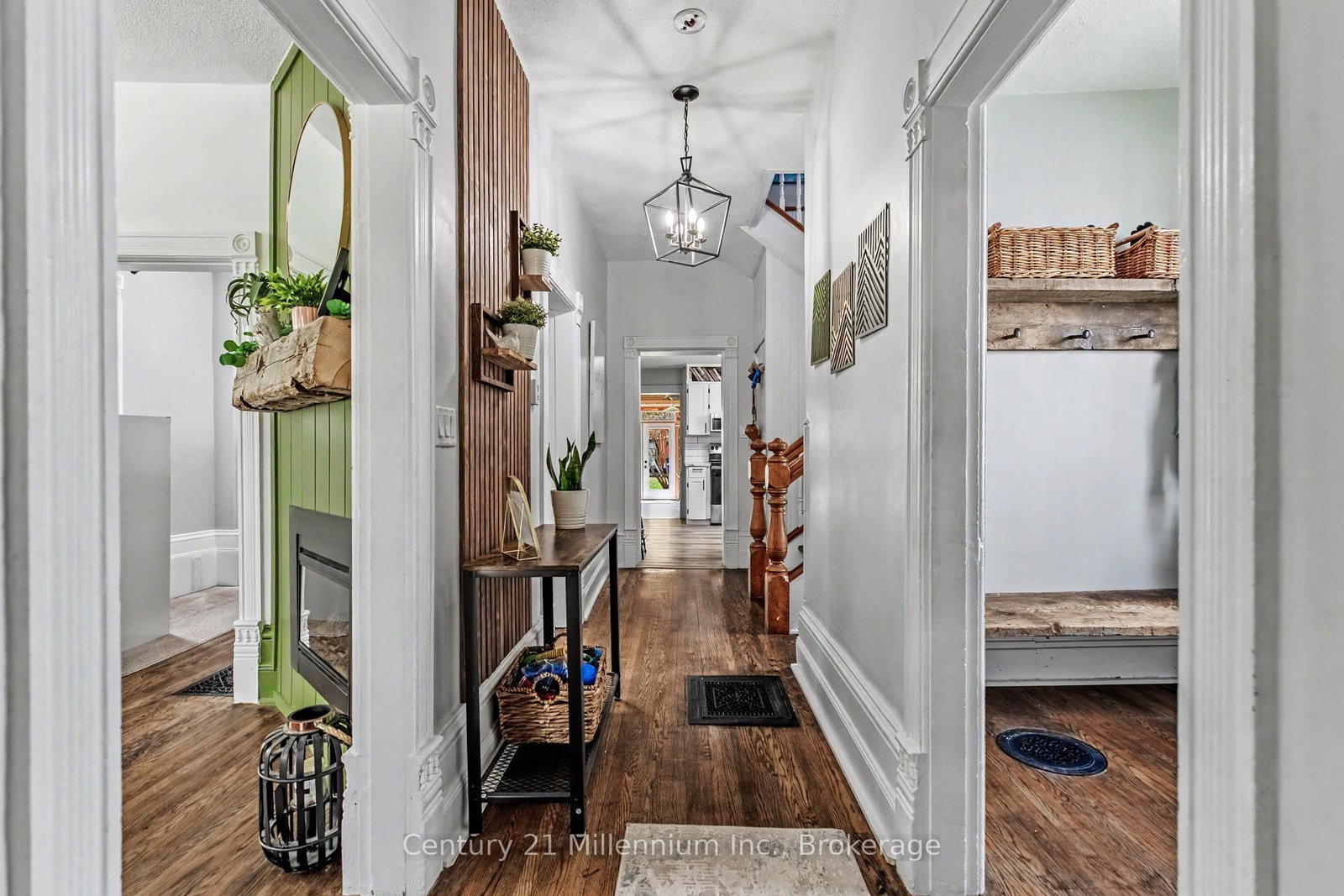 16 Peter Street • Grey Highlands, ON photo 9