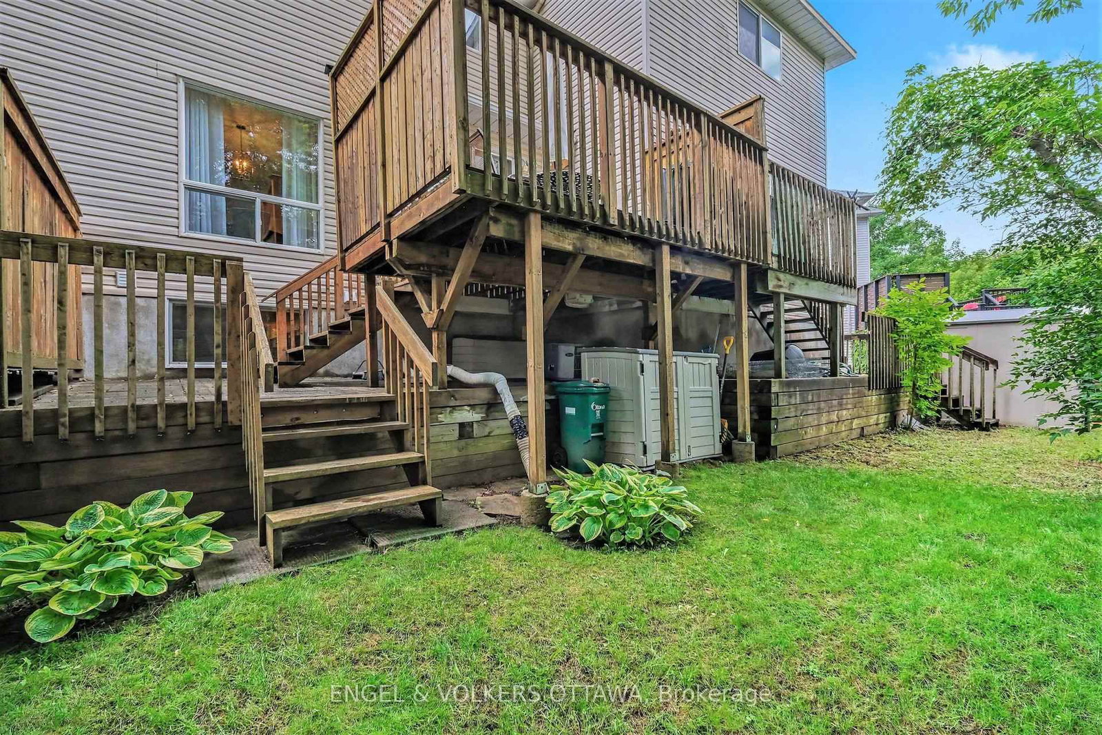 19 Riverbank Court • Stittsville, ON photo 42