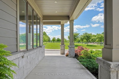 6537 Old Garrison Boulevard • London South, ON photo 3