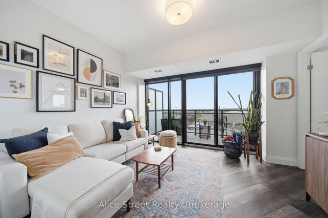 202 - 332 Gosling Gardens