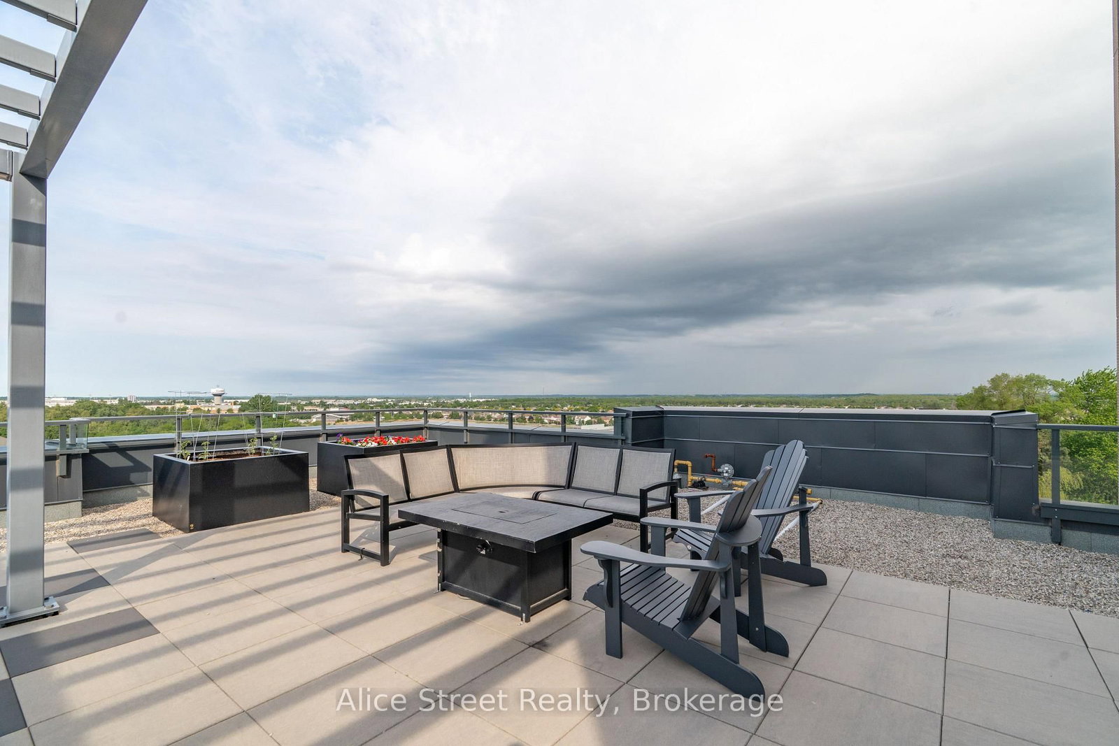 332 Gosling Gardens • #202 • Guelph, ON photo 39