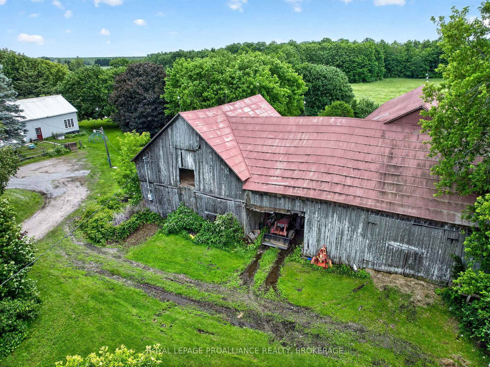 1462 COUNTY ROAD 8 • Rideau Lakes, ON photo 11
