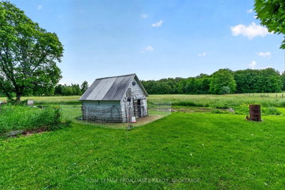 1462 COUNTY ROAD 8 • Rideau Lakes, ON photo 8