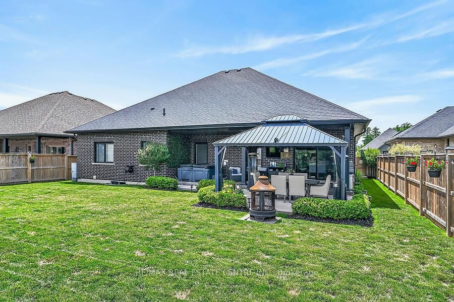 42 Bluenose Drive • Norfolk, ON photo 38