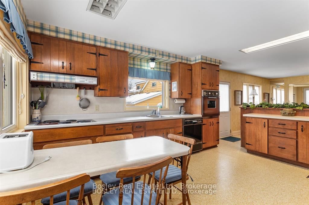 380 D'Arcy Street • Cobourg, ON photo 19
