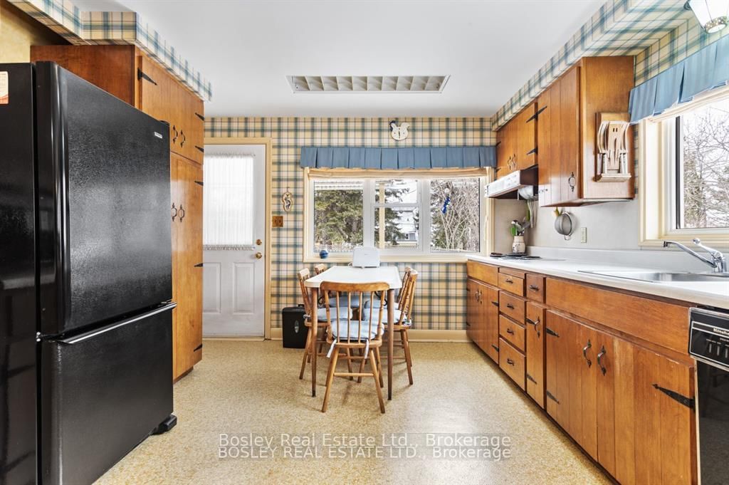 380 D'Arcy Street • Cobourg, ON photo 20