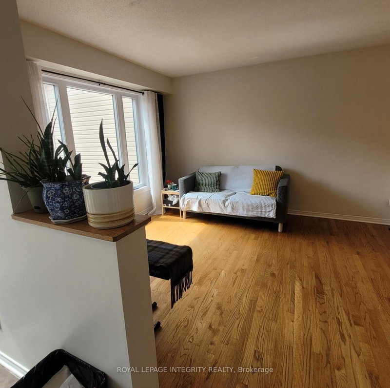 home for lease on 238 Claridge Drive