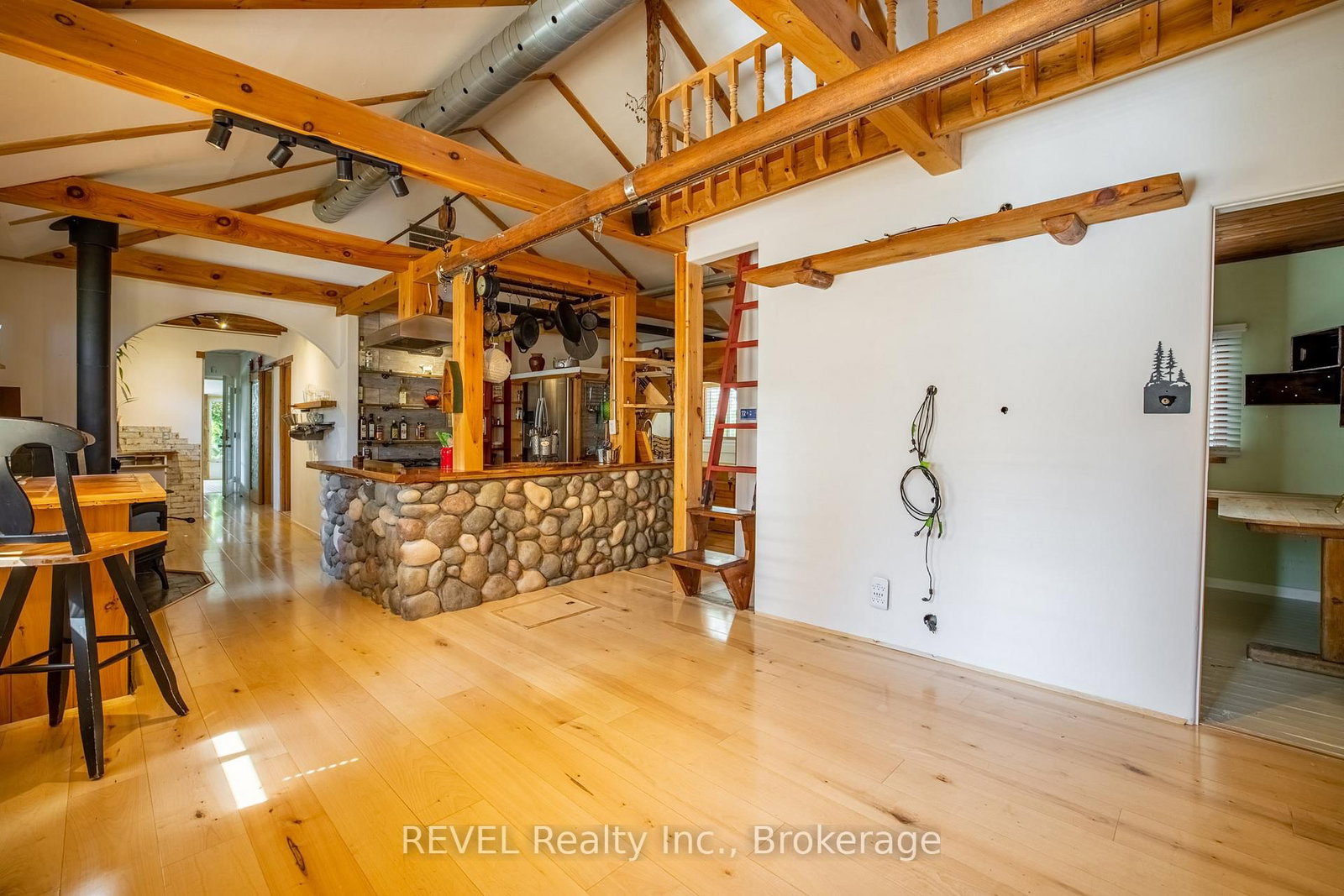 3816 Crystal Beach Drive • Fort Erie, ON photo 9