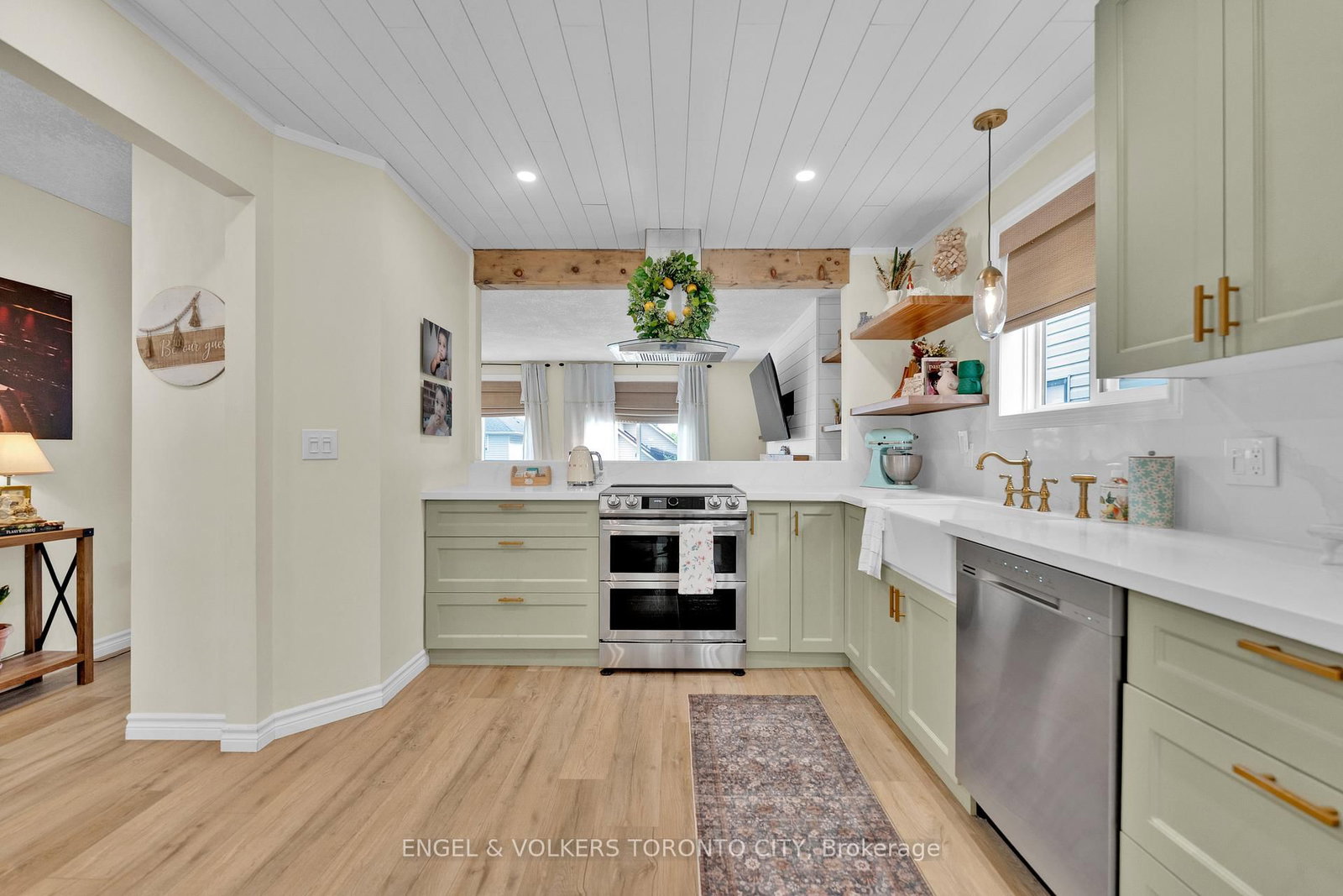 786 Hunters Gate Crescent • Woodstock, ON photo 13